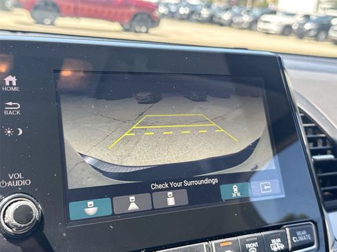 Used 2024 Honda Odyssey Touring image 23