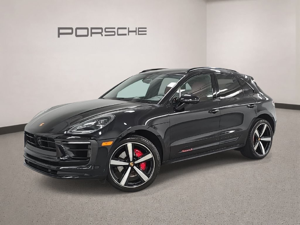Certified 2025 Porsche Macan S AWD/4WD image 1