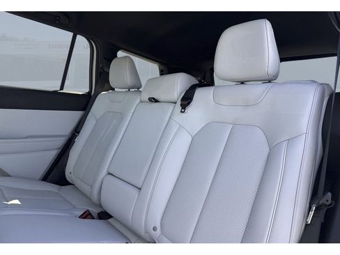 New 2026 Jeep Cherokee Limited AWD/4WD image 16