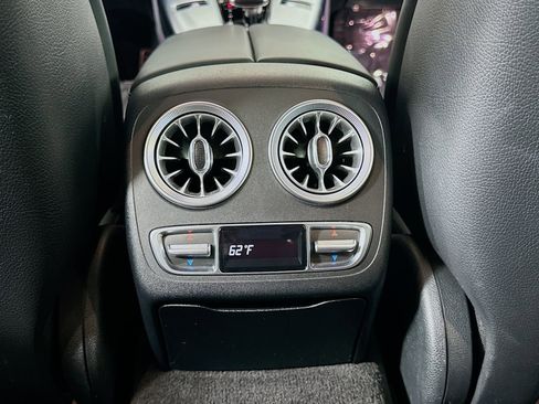 Used 2019 Mercedes-Benz AMG GT 63 w/ AMG Dynamic Plus Package image 33