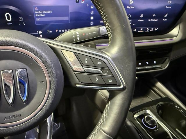 Certified 2025 Buick Envision Preferred AWD/4WD image 18