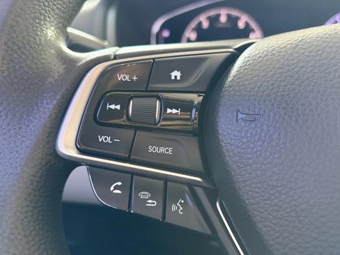 Used 2018 Honda Accord LX image 28