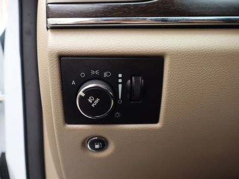 Used 2014 Jeep Grand Cherokee Limited AWD/4WD image 16