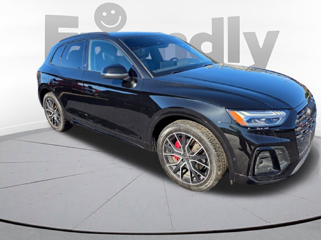 Used 2023 Audi SQ5 Prestige w/ Prestige Package AWD/4WD image 3