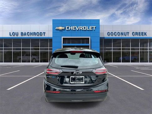 Used 2023 Chevrolet Bolt LT image 7