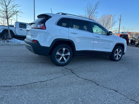 Certified 2019 Jeep Cherokee Limited image 17