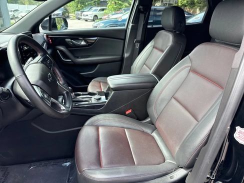 Used 2025 Chevrolet Blazer RS FWD image 12