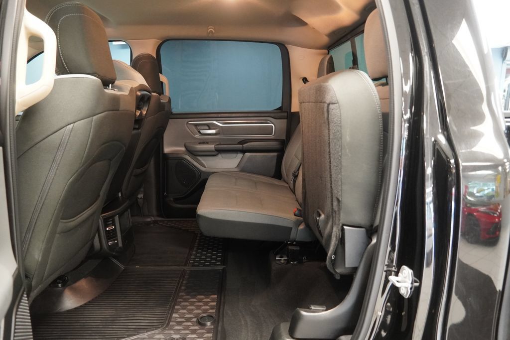 Used 2019 RAM 1500 Big Horn AWD/4WD image 26