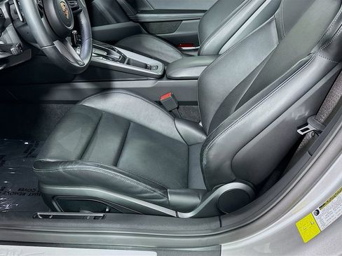 Certified 2020 Porsche 911 Carrera S image 21