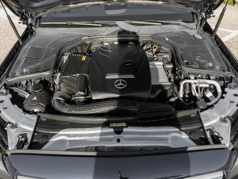 Used 2018 Mercedes-Benz C 300 Sedan image 61