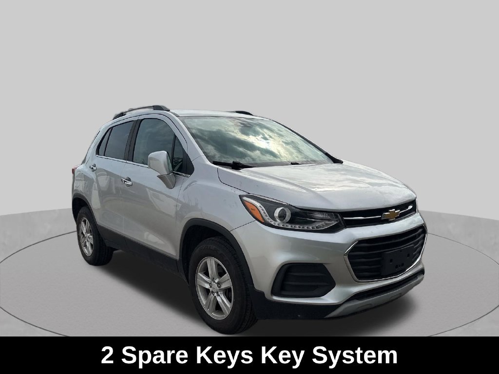 Used 2017 Chevrolet Trax LT w/ LT Convenience Package AWD/4WD image 9