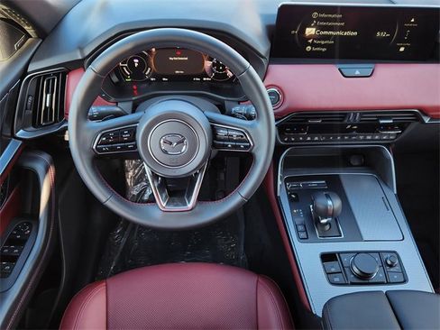 New 2025 MAZDA CX-70 Plug-In Hybrid w/ Premium Plus image 14