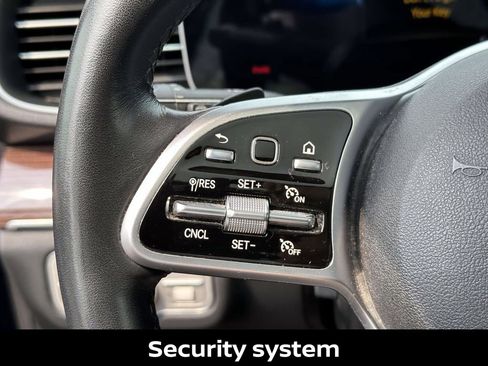 Used 2022 Mercedes-Benz GLE 350 4MATIC image 24