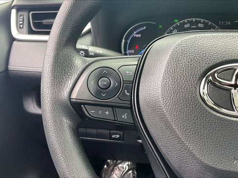 Used 2024 Toyota RAV4 XLE image 23