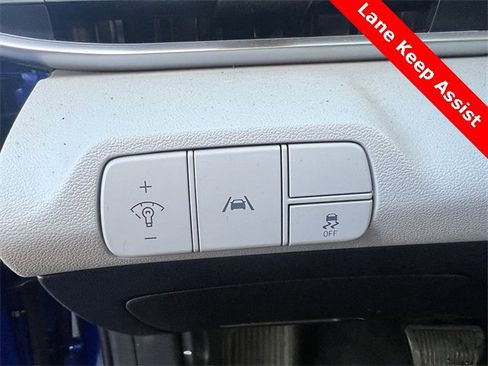 Used 2023 Hyundai Elantra Limited image 21