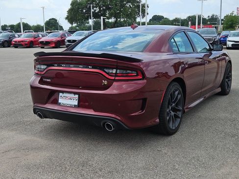 Used 2022 Dodge Charger Scat Pack w/ Plus Group RWD image 8