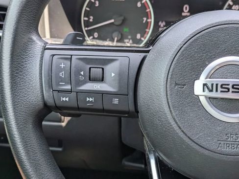Used 2021 Nissan Rogue S FWD image 25