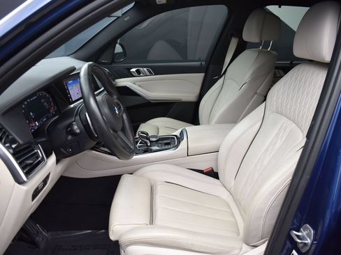 Used 2020 BMW X5 M50i w/ Executive Package AWD/4WD image 10