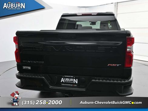 Used 2023 Chevrolet Silverado 1500 RST AWD/4WD image 4