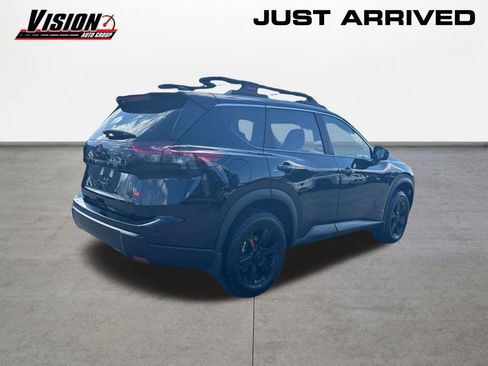 New 2026 Nissan Rogue SV w/ Rock Creek Premium Package AWD/4WD image 5