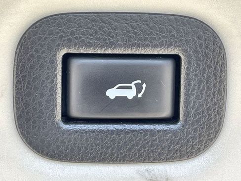 Used 2020 Nissan Rogue SV AWD/4WD image 29