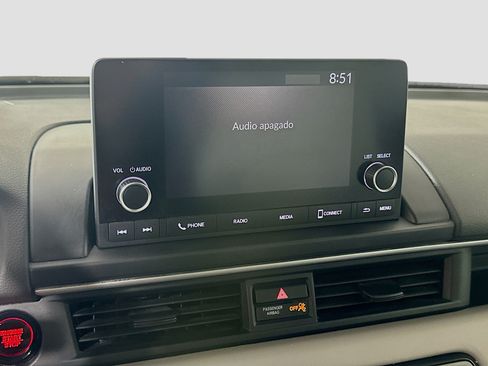 Used 2023 Honda Pilot LX image 9