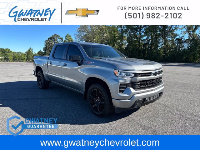 Used 2024 Chevrolet Silverado 1500 RST w/ Convenience Package II AWD/4WD image 3