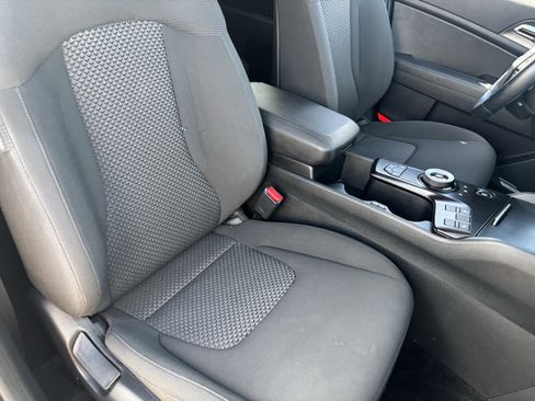 Certified 2026 Kia Sportage S AWD/4WD image 8