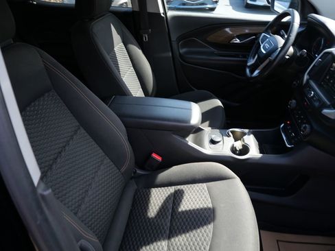 Used 2019 GMC Terrain SLE image 30