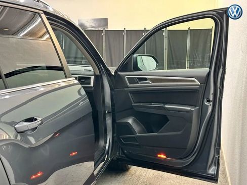 Used 2019 Volkswagen Atlas SE image 24