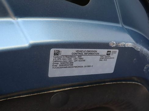 Used 2025 Chevrolet Traverse Z71 w/ Driver Confidence Package AWD/4WD image 7