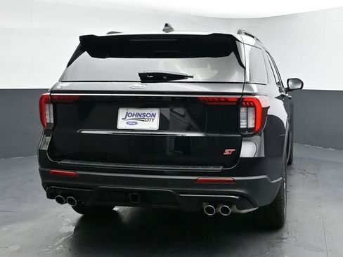 New 2026 Ford Explorer ST image 11