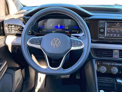 Used 2023 Volkswagen Taos S image 5