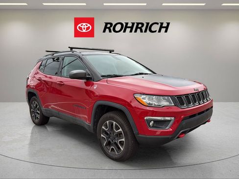 Used 2018 Jeep Compass Trailhawk w/ Navigation Group AWD/4WD image 4