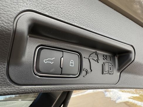 New 2026 Ford Explorer Tremor image 17