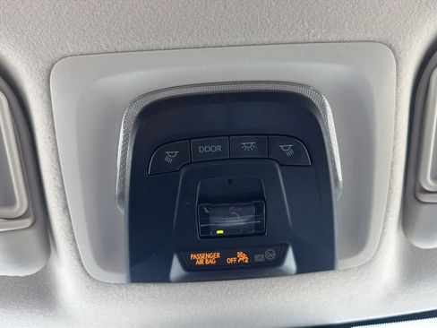 Used 2026 Toyota Corolla LE FWD image 20