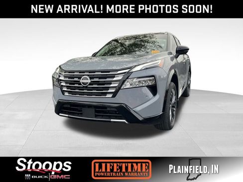 Used 2024 Nissan Rogue Platinum w/ Platinum Premium Package image 1