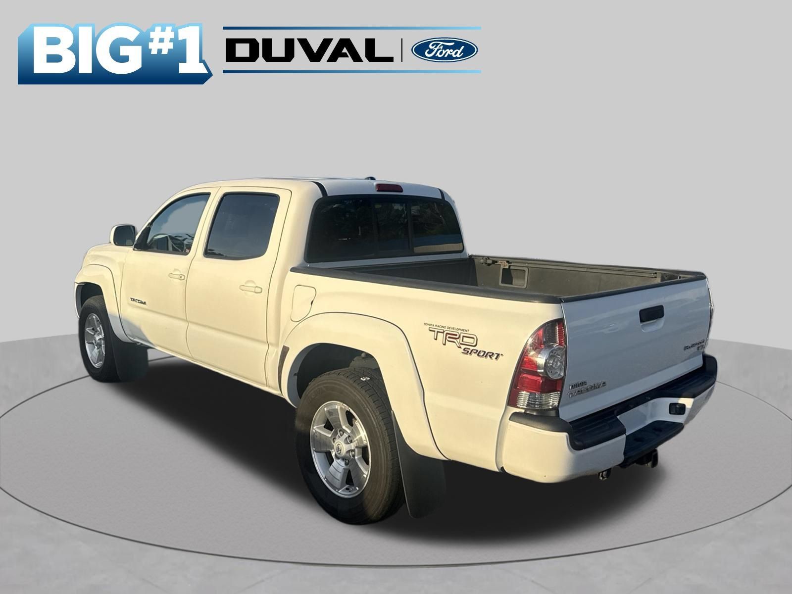 Used 2011 Toyota Tacoma PreRunner w/ TRD Sport Pkg w/JBL Audio RWD image 4
