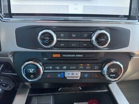 Used 2022 Ford F350 Lariat AWD/4WD image 17