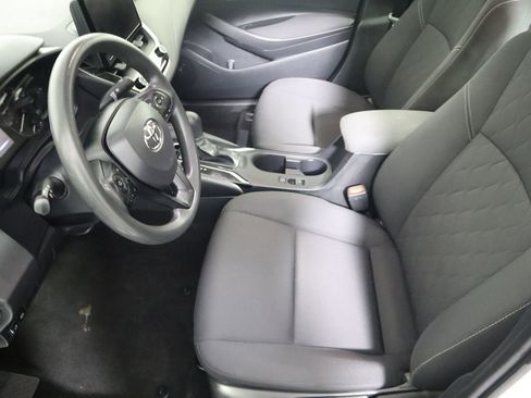 Used 2023 Toyota Corolla LE image 28