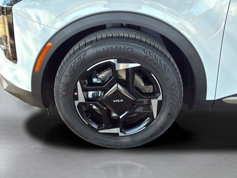 New 2026 Kia Sportage EX w/ EX Panorama Roof Package image 32