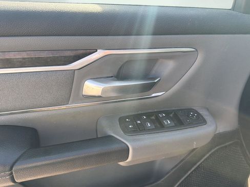 Used 2019 RAM 1500 Big Horn image 9