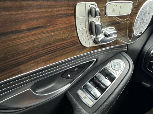 Used 2015 Mercedes-Benz C 300 4MATIC Sedan image 24