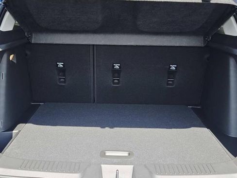 New 2026 Chevrolet Trax LT w/ Driver Confidence Package FWD image 10