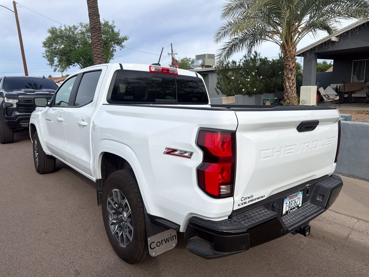Used 2026 Chevrolet Colorado Z71 w/ Technology Package AWD/4WD image 9