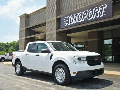 Used 2022 Ford Maverick XL w/ Equipment Group 100A Standard AWD/4WD image 1