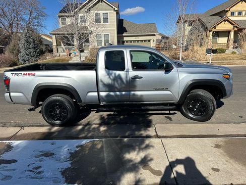 Used 2022 Toyota Tacoma SR w/ SX Package AWD/4WD image 6