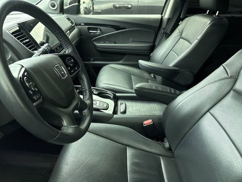 Used 2022 Honda Pilot Elite image 11