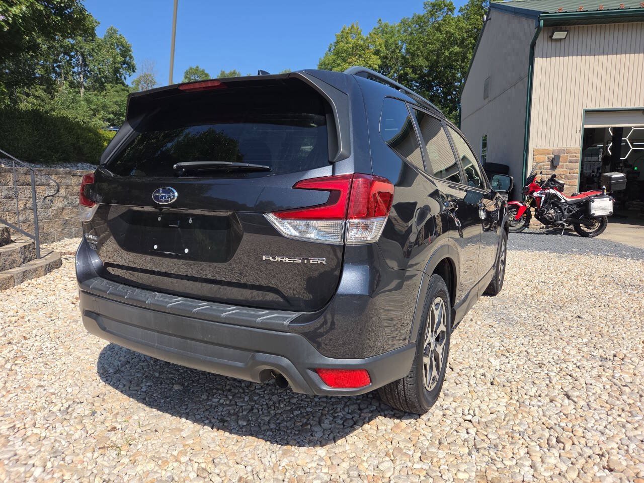Used 2019 Subaru Forester Premium w/ Popular Package #1 AWD/4WD image 6