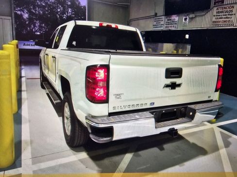 Used 2018 Chevrolet Silverado 1500 LT w/ LT Eassist Package image 3